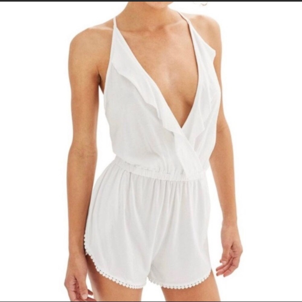 TOPSHOP SHORTS ROMPER COVERUP NWOT WHITE SIZE M